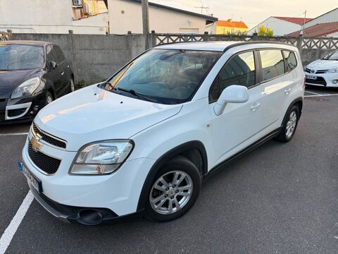 Annonce voiture Chevrolet Orlando 6600 €