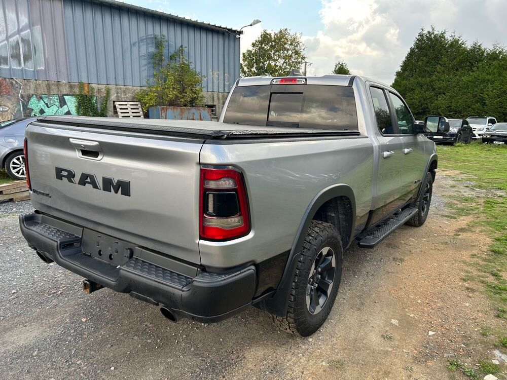 RAM 5.7L V8 HEMI 395 REBEL - 36000€ - 2019 occasion 60300 SENLIS