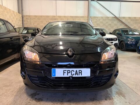 M&eacute;gane III 1.4 TCE 131 cv DYNAMIQUE / RADARS AV AR / GPS / REGULAT 2011 occasion 91480 Varennes-Jarcy