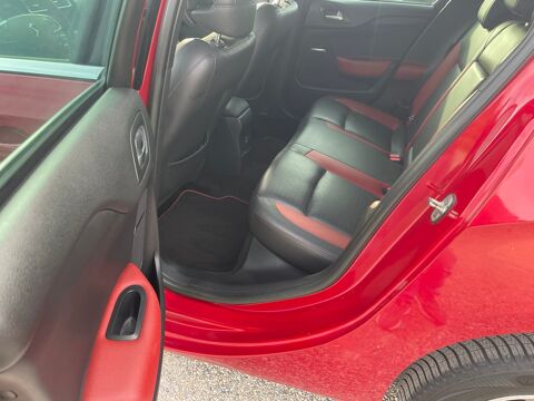 DS4 2.0 hdi 163ch Sport Chic 2 / Bluetooth / Si&egrave;ges massant / GP 2014 occasion 69320 FEYZIN