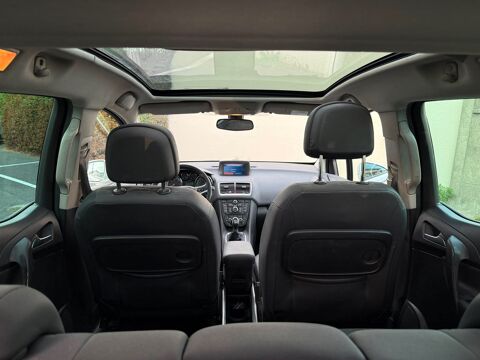 Meriva 1.7 CDTI 110 CV cosmos 1rs main garantis 6 mois courroie &agrave; j 2011 occasion 78800 Houilles