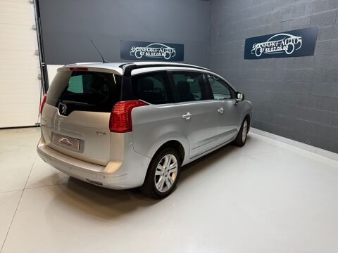 5008 1.6 HDi FAP 115 cv 7 place 2013 occasion 69740 Genas