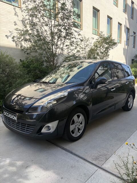Renault grand scenic iv 1.9L DCI FINITION PRIVIL&Egrave;GE - 7 P