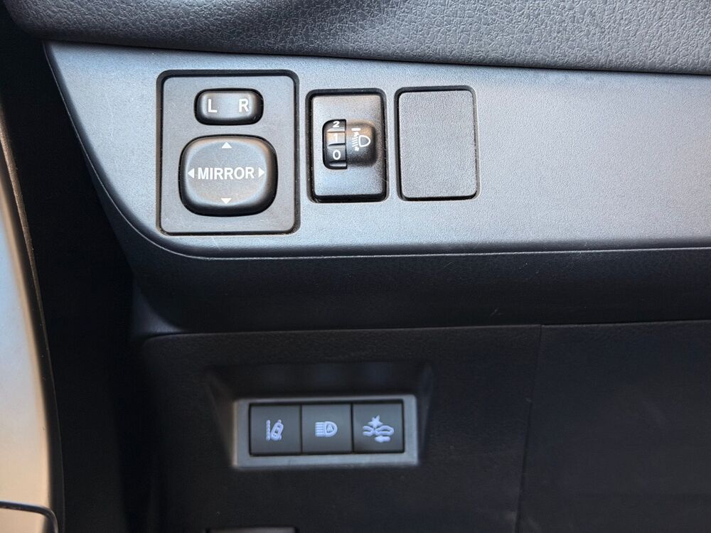 Yaris Dynamic 3 Phase 3 1.5 VVTi Hybrid 100h - Suivi complet 2019 occasion 95190 Goussainville
