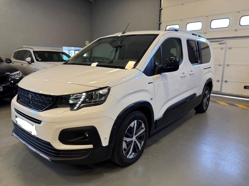 Rifter 1.5BLUEHDI 13OCV GT LINE 7PL 2O19 CHAINE DE 8MM 2019 occasion 69001 Heyrieux