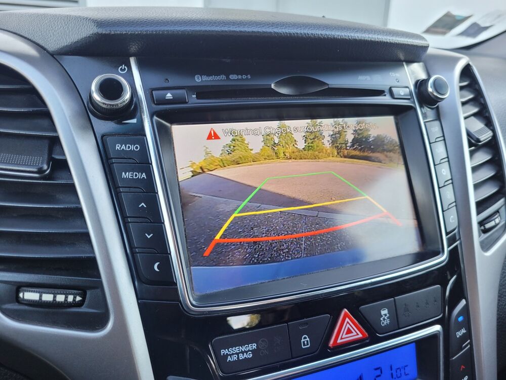 i30 1.6 CRDI 110 BLUE DRIVE PACK SENSATION PREMIERE MAIN GARANTI 2012 occasion 78200 BUCHELAY