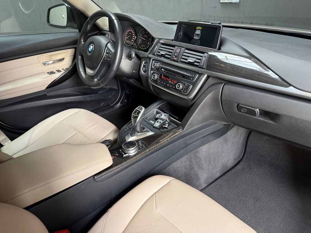 S&eacute;rie 3 330d xDrive 258 BVA8 - LUXURY 2014 occasion 45560 Saint-Denis-en-Val