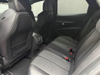3008 1.5 BlueHDi 130ch EAT8 Gt-Line - ATTELAGE / CARPLAY / SIEGES 2018 occasion 45560 Saint-Denis-en-Val
