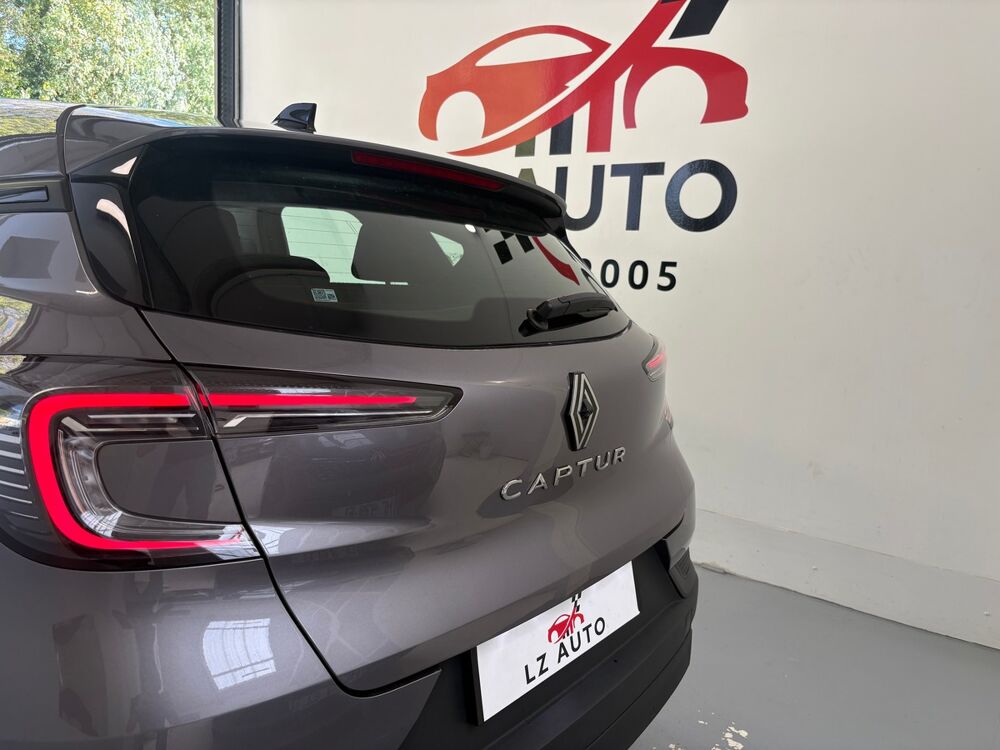 Captur Nouveau Eco-G 100ch Bo&icirc;te 6 *PRIX HORS TAXE Affich&eacute;* EXPOR 2025 occasion 51430 Tinqueux