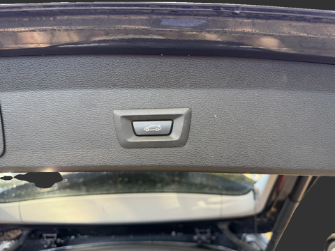 X1 sdrive 1.8D 150cv Business cuir GPS 60000 kms 1er main Gara 2017 occasion 69680 Chassieu