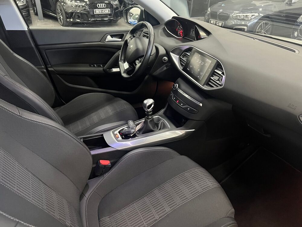 308 1.2 ptec 110 CV S&S ACTIVE BUSINESS / Financement possible 2019 occasion 69800 SAINT-PRIEST