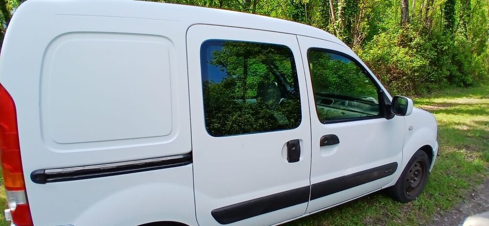 Kangoo Express phase 2 1.5dci 2006 occasion 45600 Lion-en-Sullias