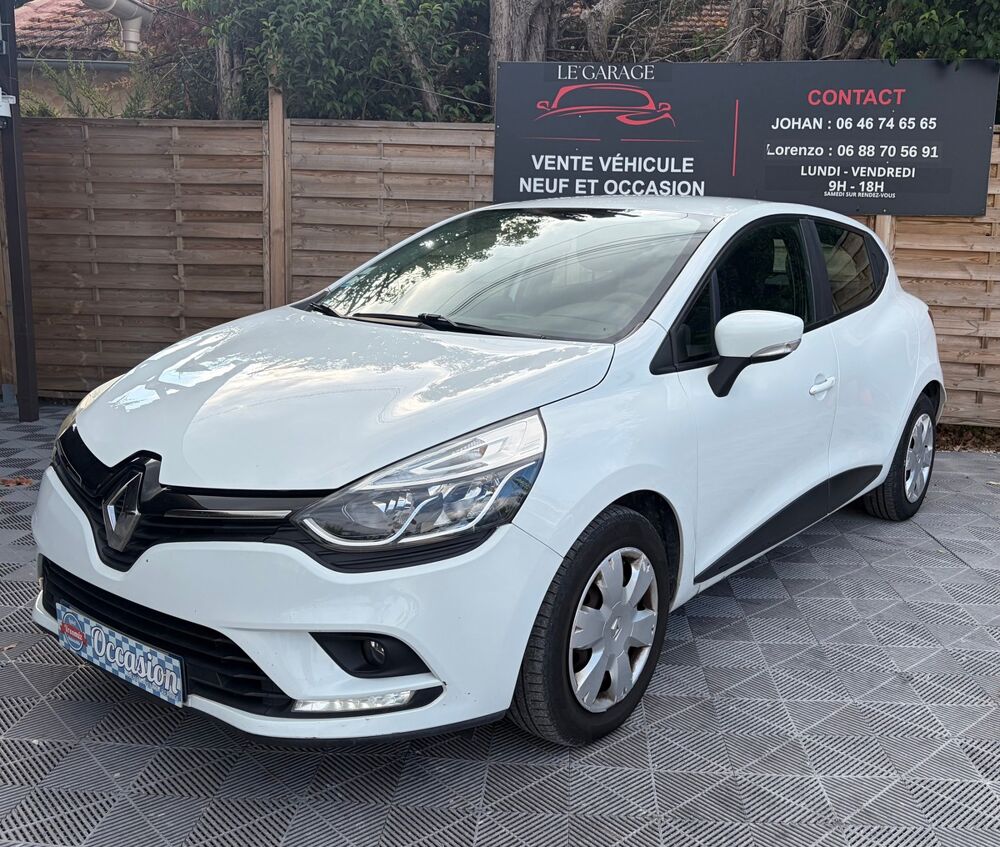 Clio St&eacute; 1.5 dCi 90ch energy Air M&eacute;diaNav eco&sup2; 2017 occasion 84300 Cavaillon