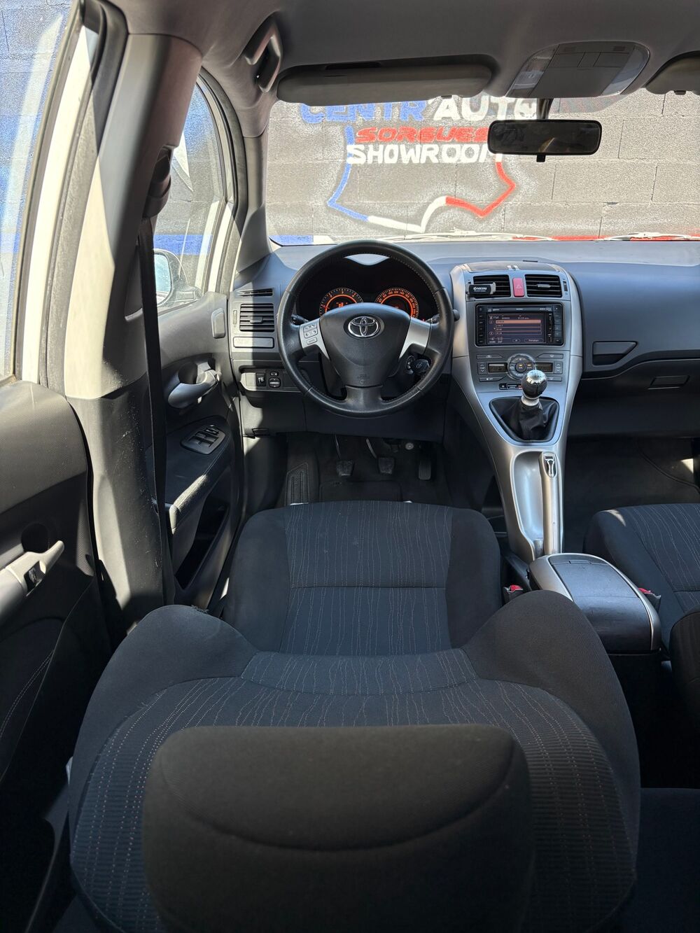 Auris (I) 1.4 D4D 90cv Active GPS & Clim 2009 occasion 84700 SORGUES