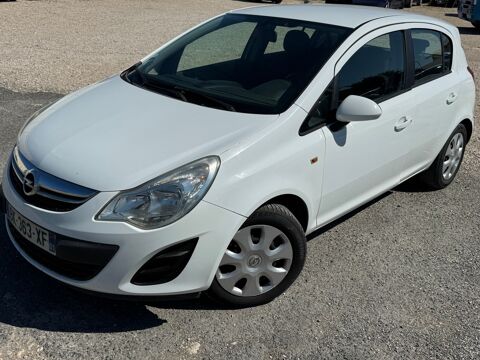 Opel corsa - 1.2I 85 CH 1ER MAIN - Blanc Nacr&eacut