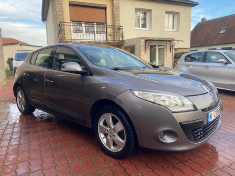Renault M&eacute;gane III 1.5 DCI 110cv Expression 2013 occasion Ingre 45140