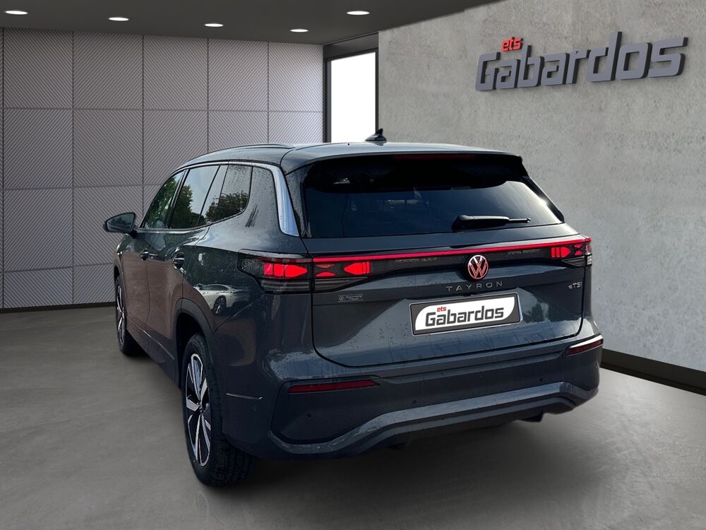 Tayron 7 PLACES LIFE 30 YEARS TSI 150 DSG7 HYBRIDE - 10 KMS 2025 occasion 16100 Ch&acirc;teaubernard