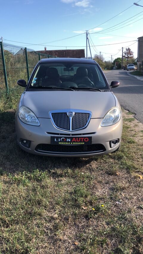 Ypsilon IV PHASE 2 3P 1.3 TD MULTIJET 16V 90CV 123331KM 2009 occasion 45600 Lion-en-Sullias