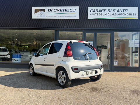 107 1.0I 12V 68 CH CLIMATISATION/ VITRES ELECTRIQUES/ BLUETOOTH/ 2013 occasion 42000 Saint-Etienne