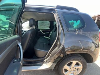 Duster 1 SUV 1.5 dCi 4x2 / 107 cv *Finition Laureate /Attelage / Cl 2012 occasion 34770 Gigean