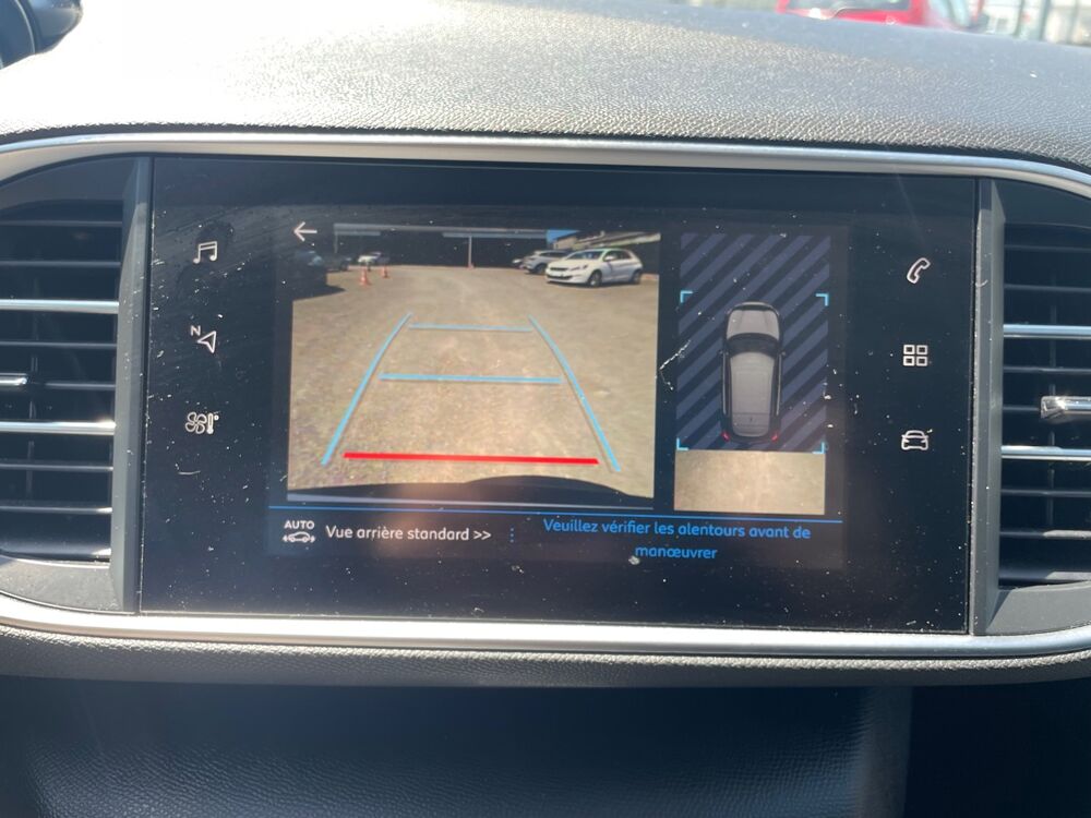 308 1.2 E-THP Essence 110ch Finition Allure 106.000Kms du 04/201 2019 occasion 72100 Le Mans