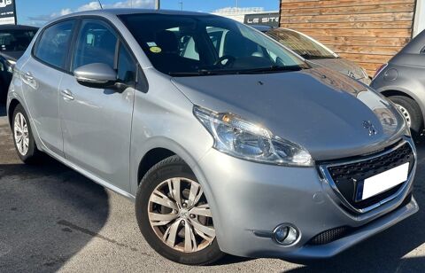 Peugeot 208 / 5 Portes 1.4 HDi 68 cv *Finition Active / CLIM * 2013 occasion Gigean 34770