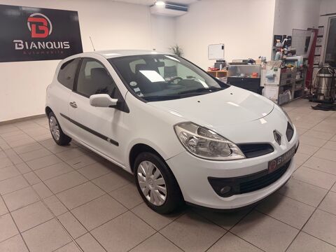 Annonce voiture Renault Clio III 5290 €