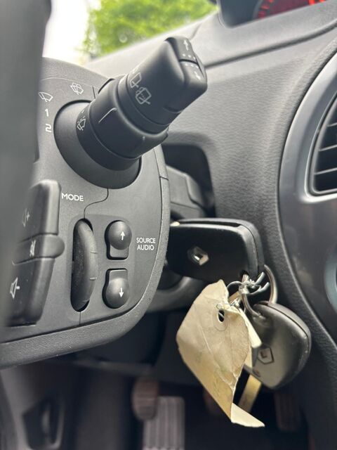Grand Modus 1.5 DCI 85 / FAIBLE KILOMETRAGE / GARANTIE 12 MOIS 2011 occasion 49290 MAUGES SUR LOIRE