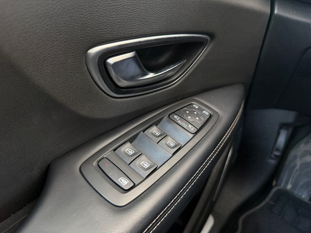 Sc&eacute;nic 4 IV Initiale Paris 1.7 dCi EDC6 150 cv - FULL Options - Sui 2020 occasion 95190 Goussainville