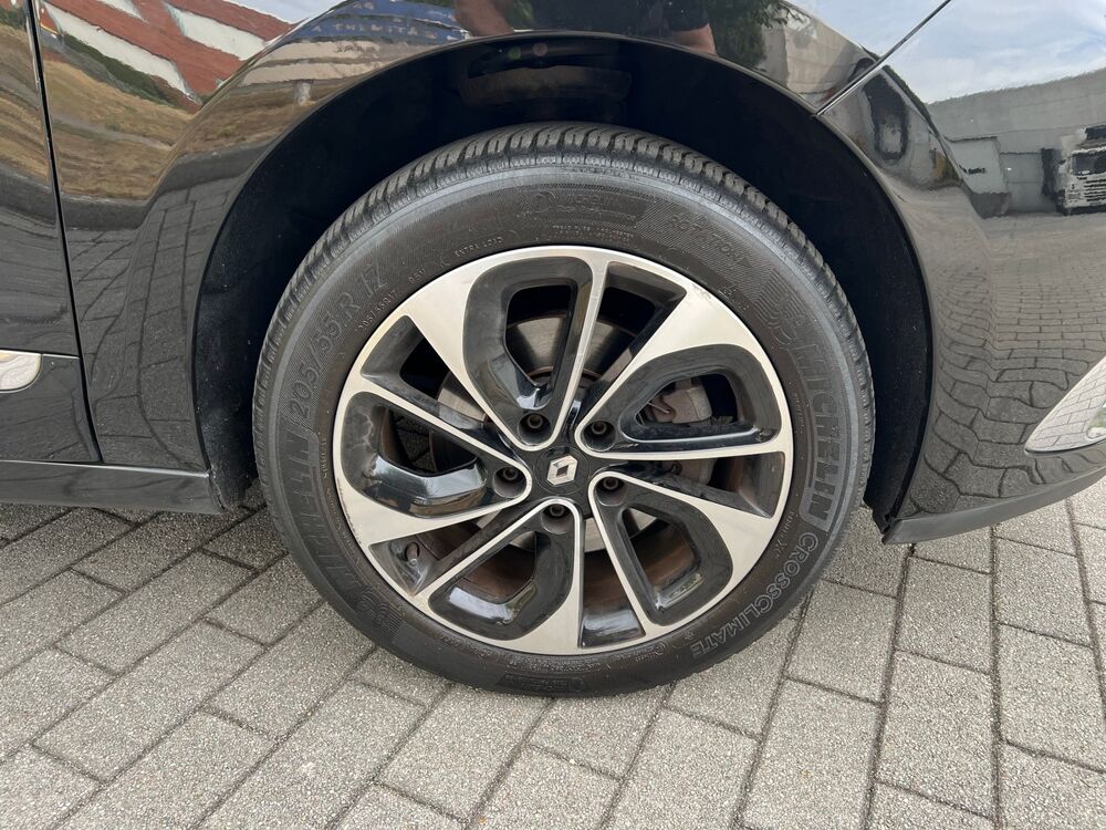 Sc&eacute;nic III Edition Bose 1.6 dCi 130 cv Phase 2 2014 occasion 95190 Goussainville