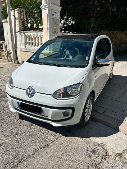 Volkswagen UP 1.0 White toit ouvrant panoramique clim fr 2013 occasion Athis-Mons 91200