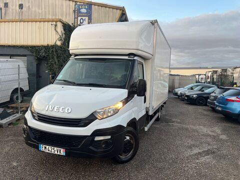 Iveco Daily 136CH , 8cv hayon 2017 occasion VENISSIEUX 69200
