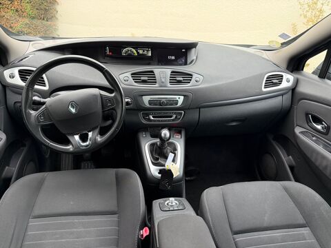 Grand scenic IV 1.5 DCI 110 CV LIMITED 7 place 1rs main garantie 6 mois 2015 occasion 78800 Houilles