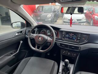 Polo 1.0L TSI 80 CHV - ESSENCE- CRIT'AIR 1 | ENTI&Egrave;REMENT R&Eacute;VIS&Eacute;E 2019 occasion 13200 Arles