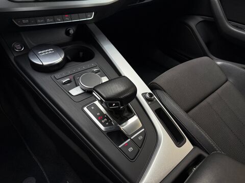 A4 2.0 TDi 150ch S-Tronic7 - S-LINE / VITRUAL COCKPIT / ATTELA 2017 occasion 45560 Saint-Denis-en-Val