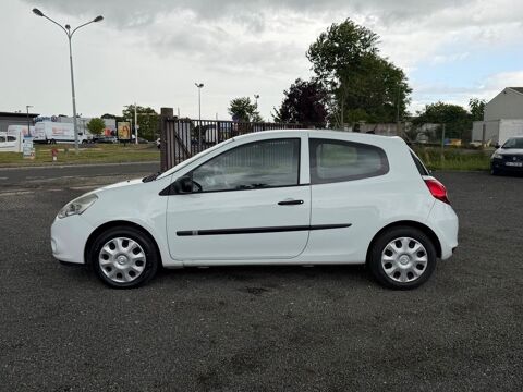 Divers 3 phase 2 Soci&eacute;t&eacute; 2 places 1.5 DCi 75cv 2012 - Distribution 2012 occasion 91670 ANGERVILLE