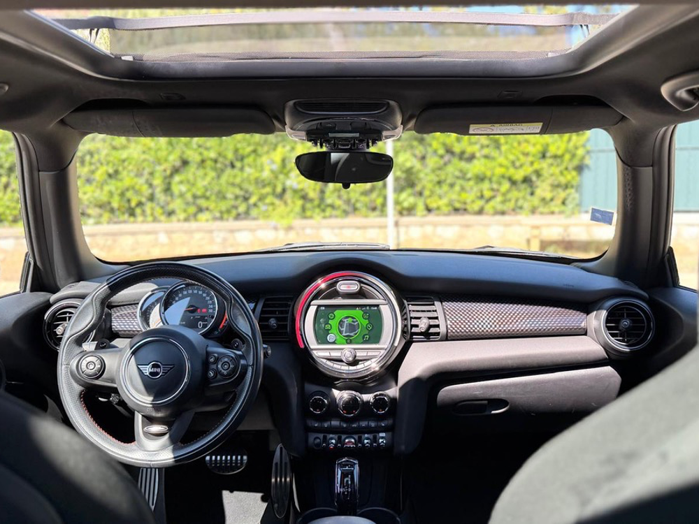 MINI COUPE Cooper S 192CH F56 LCI Finition JCW - Toit Ouvrant - BVA 7 - 2020 occasion 06220 Antibes