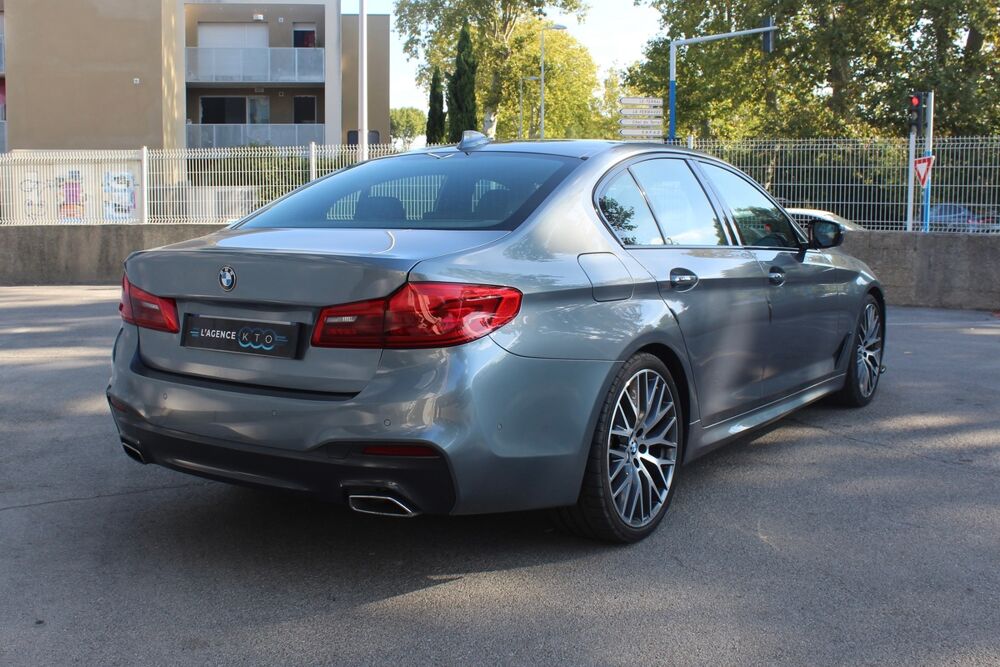 S&eacute;rie 5 540iA 340 ch M SPORT STEPTRONIC / SUIVIE BMW + CLIM AUTO 2017 occasion 34430 Saint-Jean-de-V&eacute;das