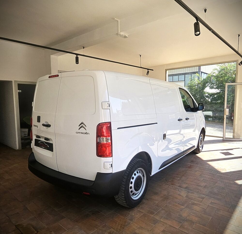 Jumpy M 2.0 HDI 122 Club 2020 occasion 12100 MILLAU