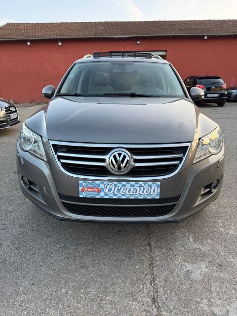 Volkswagen Tiguan 2.0 DI 140 chx 4 MOTIONS 4x4 TOIT PANORAMIQUE OUVRANTE SUIVI 2008 occasion MEYZIEU 69330