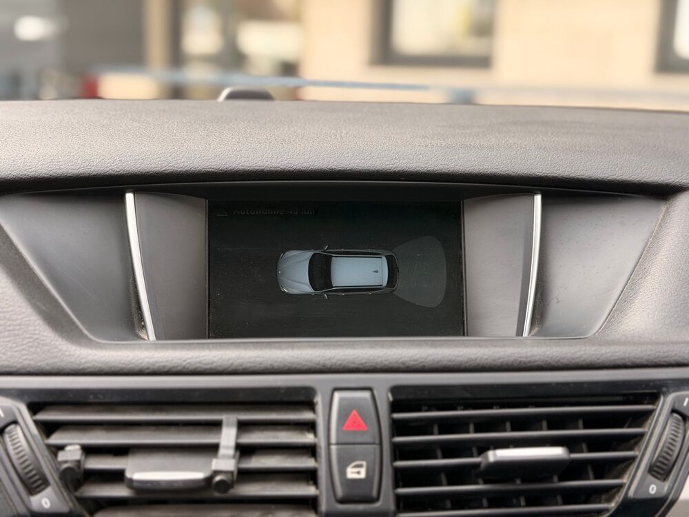 X1 18d Lounge sDrive 2.0 d 143 cv - Ecran GPS 2014 occasion 95190 Goussainville