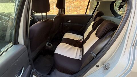 Clio 3 1.5dci possibilit&eacute; de paiement 3 ou 4x jusqu'&agrave; 4000e 2009 occasion 91090 Lisses