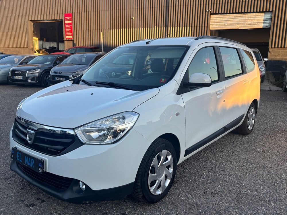 Lodgy 1.2 TCe 115 cv 7 PLACES GARANTIE 6 MOIS 2013 occasion 69200 Venissieux