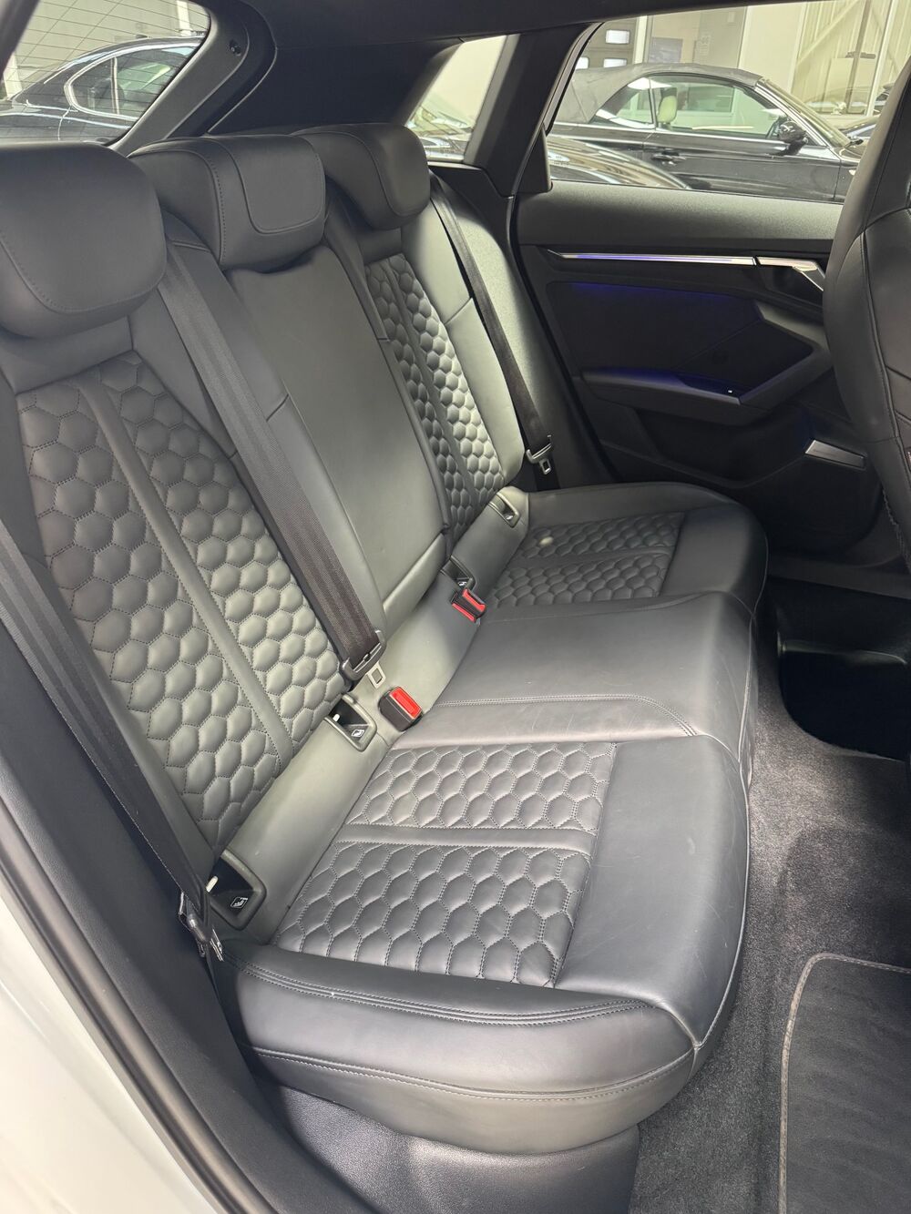 RS3 2.5 TFSI 400ch BVA7 Quattro / TO / HUD / B&O / C&eacute;ramique / H 2023 occasion 45770 Saran