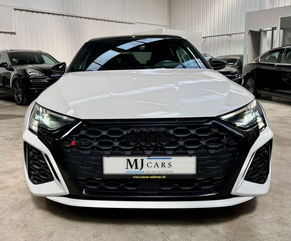 RS3 2.5 TFSI 400ch BVA7 Quattro / TO / HUD / B&O / C&eacute;ramique / H 2023 occasion 45770 Saran