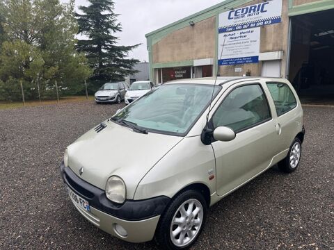 Renault Twingo 1.2 16V INITIALE BVA 2002 occasion Villeneuve-la-Guyard 89340