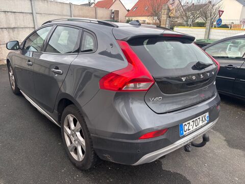 V40 D2 1.6 TDI 2013 2013 occasion 45140 Saint Jean de la Ruelle