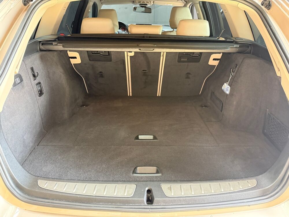 S&eacute;rie 3 330d xDrive 258ch BVA8 - LUXURY 2014 occasion 45560 Saint-Denis-en-Val