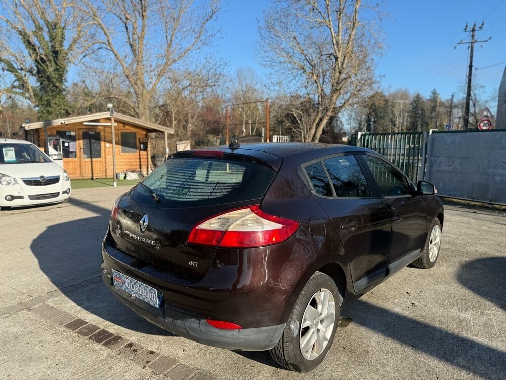 M&eacute;gane III TOM TOM DCI 90 CH PAIEMENT EN PLUSIEURS FOIS JUSQU'A 3500 2012 occasion 78270 BENNECOURT