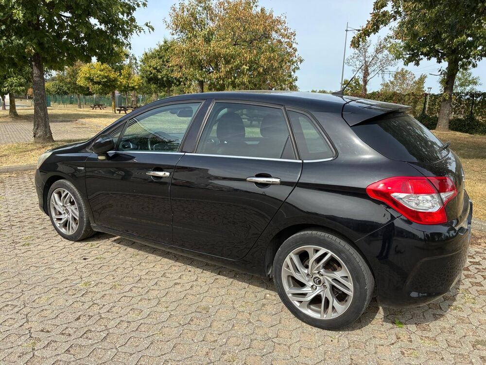 C4 1.6 vti 120cv bio&eacute;thanol exclusive 2012 occasion 69800 Saint-Priest